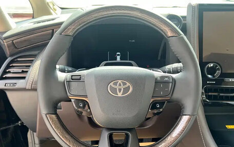 Toyota Alphard, 2024 год, 11 290 099 рублей, 11 фотография