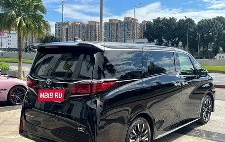 Toyota Alphard, 2024 год, 11 290 099 рублей, 6 фотография