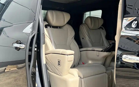 Toyota Alphard, 2024 год, 11 290 099 рублей, 22 фотография