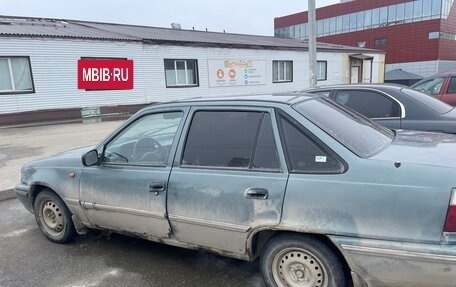 Daewoo Nexia I рестайлинг, 2004 год, 49 000 рублей, 5 фотография