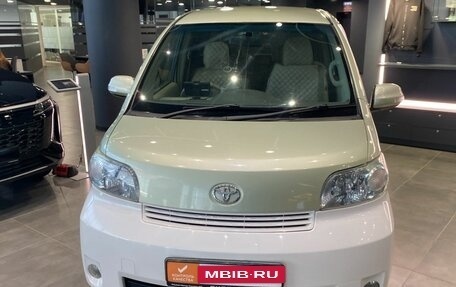 Toyota Porte II, 2008 год, 656 000 рублей, 2 фотография