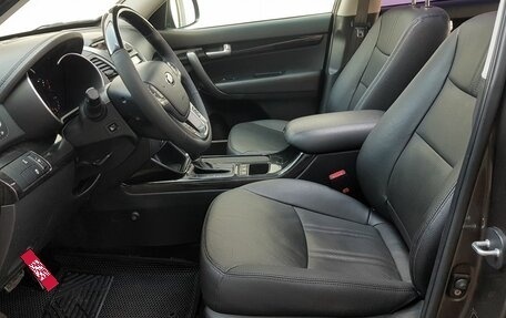 KIA Sorento II рестайлинг, 2013 год, 1 895 000 рублей, 15 фотография