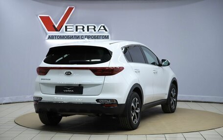 KIA Sportage IV рестайлинг, 2020 год, 2 190 000 рублей, 5 фотография
