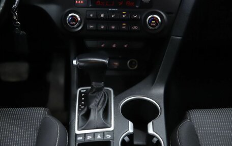 KIA Sportage IV рестайлинг, 2020 год, 2 190 000 рублей, 16 фотография