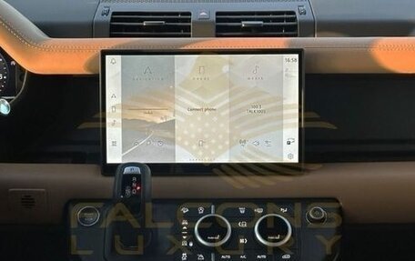 Land Rover Defender II, 2025 год, 16 613 000 рублей, 13 фотография