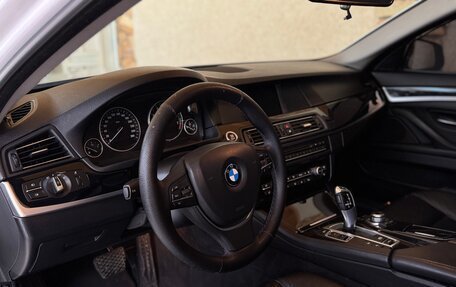 BMW 5 серия, 2012 год, 1 500 000 рублей, 10 фотография