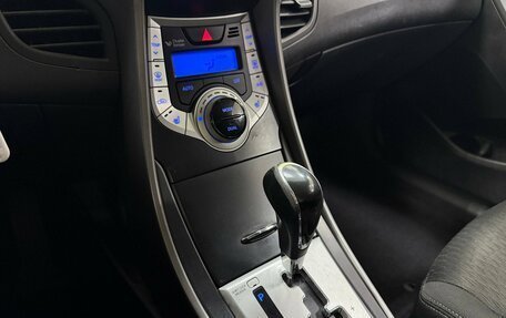 Hyundai Avante, 2011 год, 774 083 рублей, 16 фотография