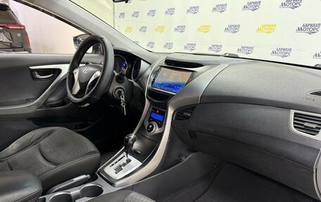 Hyundai Avante, 2011 год, 774 083 рублей, 17 фотография