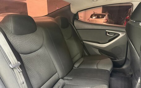 Hyundai Avante, 2011 год, 774 083 рублей, 18 фотография