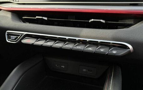 Geely Coolray I, 2023 год, 2 180 000 рублей, 19 фотография