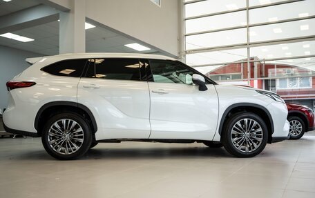 Toyota Highlander, 2026 год, 5 350 000 рублей, 2 фотография