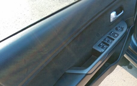 KIA Rio III рестайлинг, 2017 год, 990 000 рублей, 8 фотография