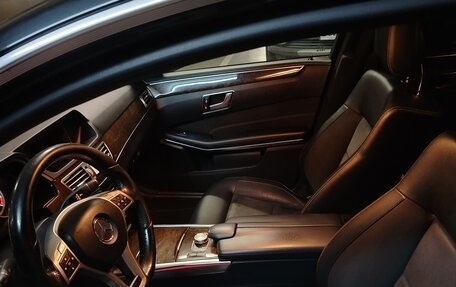 Mercedes-Benz E-Класс, 2013 год, 2 250 000 рублей, 5 фотография