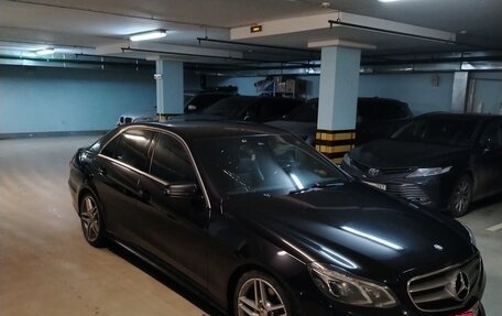 Mercedes-Benz E-Класс, 2013 год, 2 250 000 рублей, 4 фотография