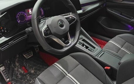 Volkswagen Golf VIII, 2023 год, 1 724 000 рублей, 7 фотография