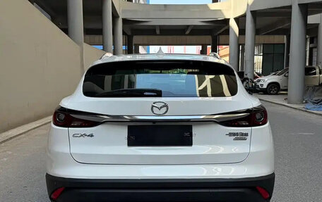 Mazda CX-4, 2024 год, 2 113 069 рублей, 5 фотография