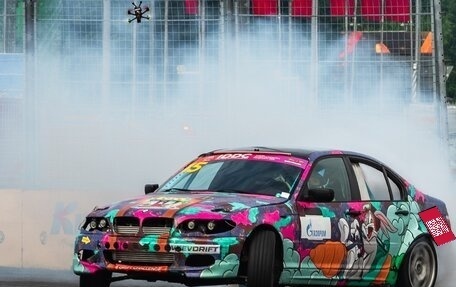 BMW 3 серия, 2002 год, 3 000 000 рублей, 1 фотография