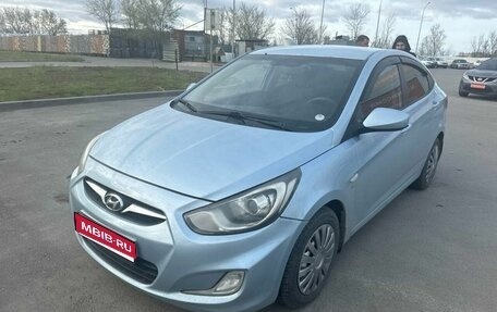 Hyundai Solaris II рестайлинг, 2011 год, 769 000 рублей, 1 фотография