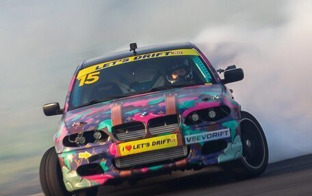 BMW 3 серия, 2002 год, 3 000 000 рублей, 12 фотография