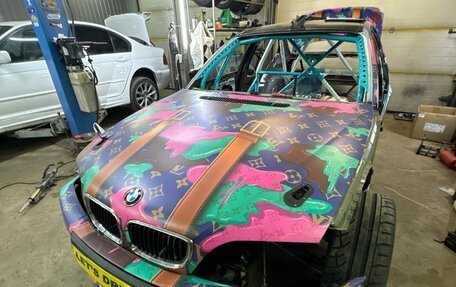 BMW 3 серия, 2002 год, 3 000 000 рублей, 18 фотография