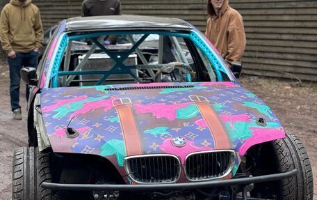 BMW 3 серия, 2002 год, 3 000 000 рублей, 17 фотография