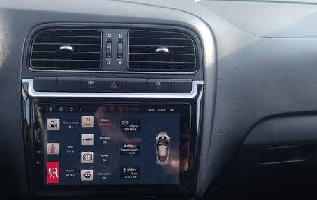 Volkswagen Polo VI (EU Market), 2016 год, 1 050 000 рублей, 10 фотография