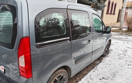 Peugeot Partner II рестайлинг 2, 2010 год, 710 000 рублей, 3 фотография