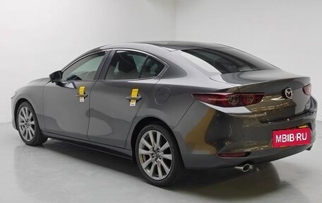 Mazda 3, 2021 год, 1 671 000 рублей, 3 фотография