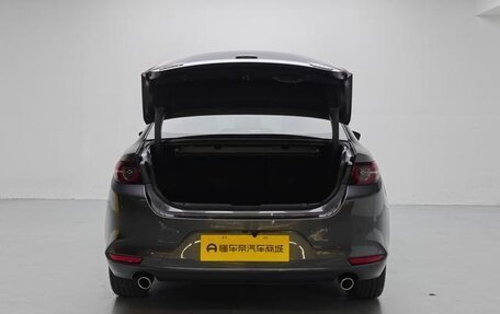 Mazda 3, 2021 год, 1 671 000 рублей, 12 фотография