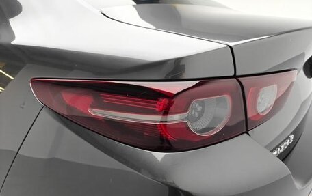 Mazda 3, 2021 год, 1 671 000 рублей, 11 фотография