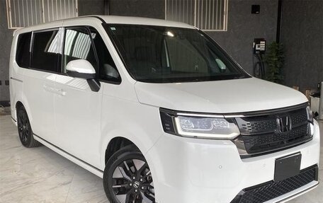 Honda Stepwgn, 2022 год, 2 350 008 рублей, 4 фотография