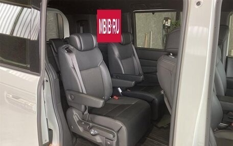 Honda Stepwgn, 2022 год, 2 350 008 рублей, 20 фотография