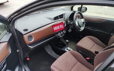 Toyota Vitz, 2011 год, 650 000 рублей, 7 фотография