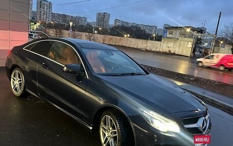 Mercedes-Benz E-Класс, 2014 год, 1 900 000 рублей, 2 фотография