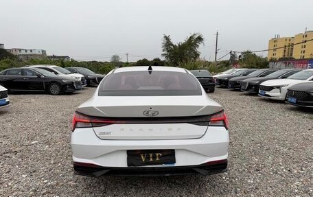 Hyundai Elantra, 2021 год, 1 140 000 рублей, 5 фотография