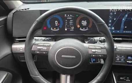 Hyundai Kona, 2023 год, 2 088 000 рублей, 6 фотография