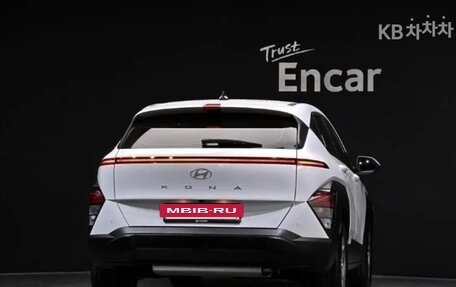 Hyundai Kona, 2023 год, 2 088 000 рублей, 4 фотография