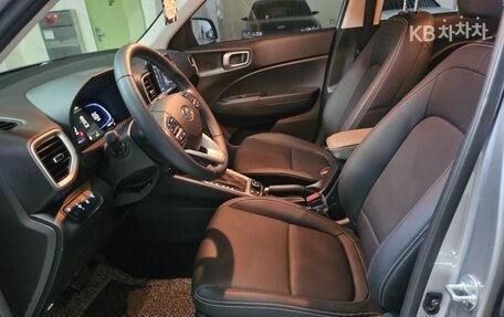 Hyundai Venue I, 2023 год, 1 678 000 рублей, 10 фотография