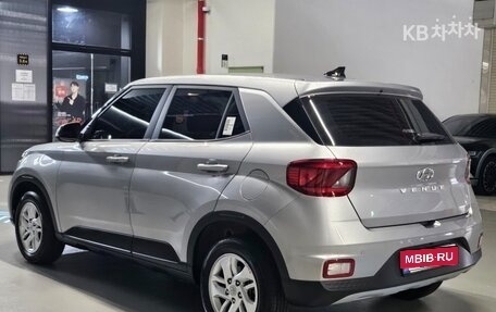 Hyundai Venue I, 2023 год, 1 678 000 рублей, 5 фотография