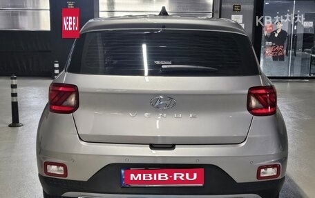 Hyundai Venue I, 2023 год, 1 678 000 рублей, 8 фотография