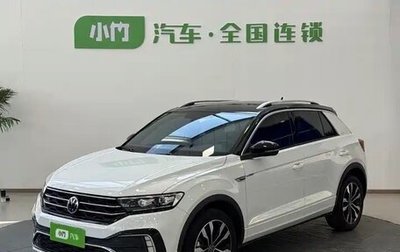 Volkswagen T-Roc I, 2022 год, 1 950 000 рублей, 1 фотография