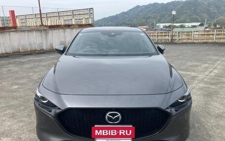 Mazda 3, 2022 год, 1 250 000 рублей, 2 фотография
