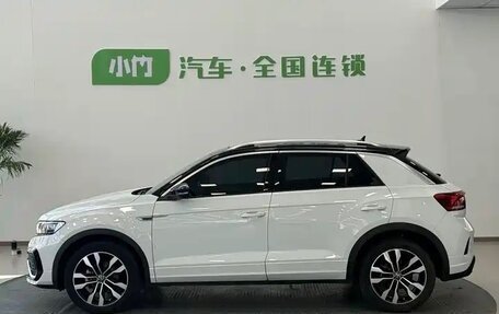 Volkswagen T-Roc I, 2022 год, 1 950 000 рублей, 5 фотография