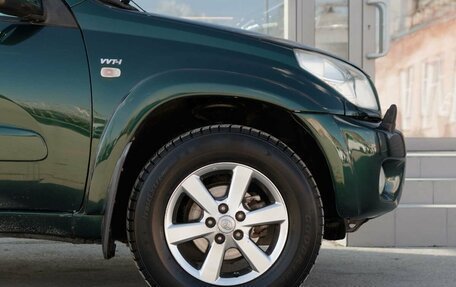 Toyota RAV4, 2004 год, 1 000 000 рублей, 9 фотография