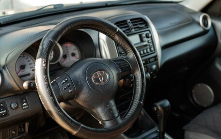 Toyota RAV4, 2004 год, 1 000 000 рублей, 11 фотография