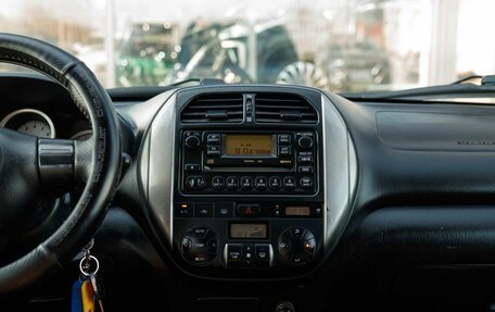 Toyota RAV4, 2004 год, 1 000 000 рублей, 14 фотография