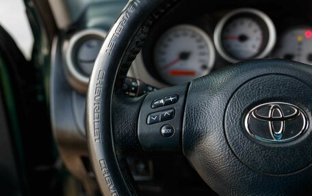 Toyota RAV4, 2004 год, 1 000 000 рублей, 12 фотография