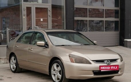 Honda Accord VII рестайлинг, 2004 год, 810 000 рублей, 3 фотография