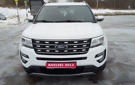 Ford Explorer VI, 2017 год, 2 700 000 рублей, 1 фотография