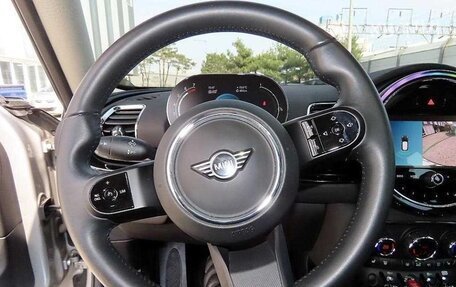 MINI Clubman, 2023 год, 1 967 000 рублей, 6 фотография